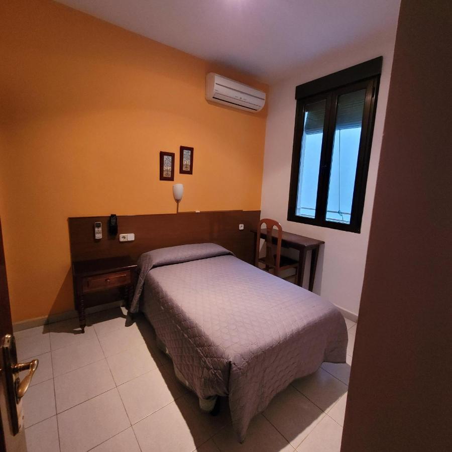 Hostal Pan America — Photos 3